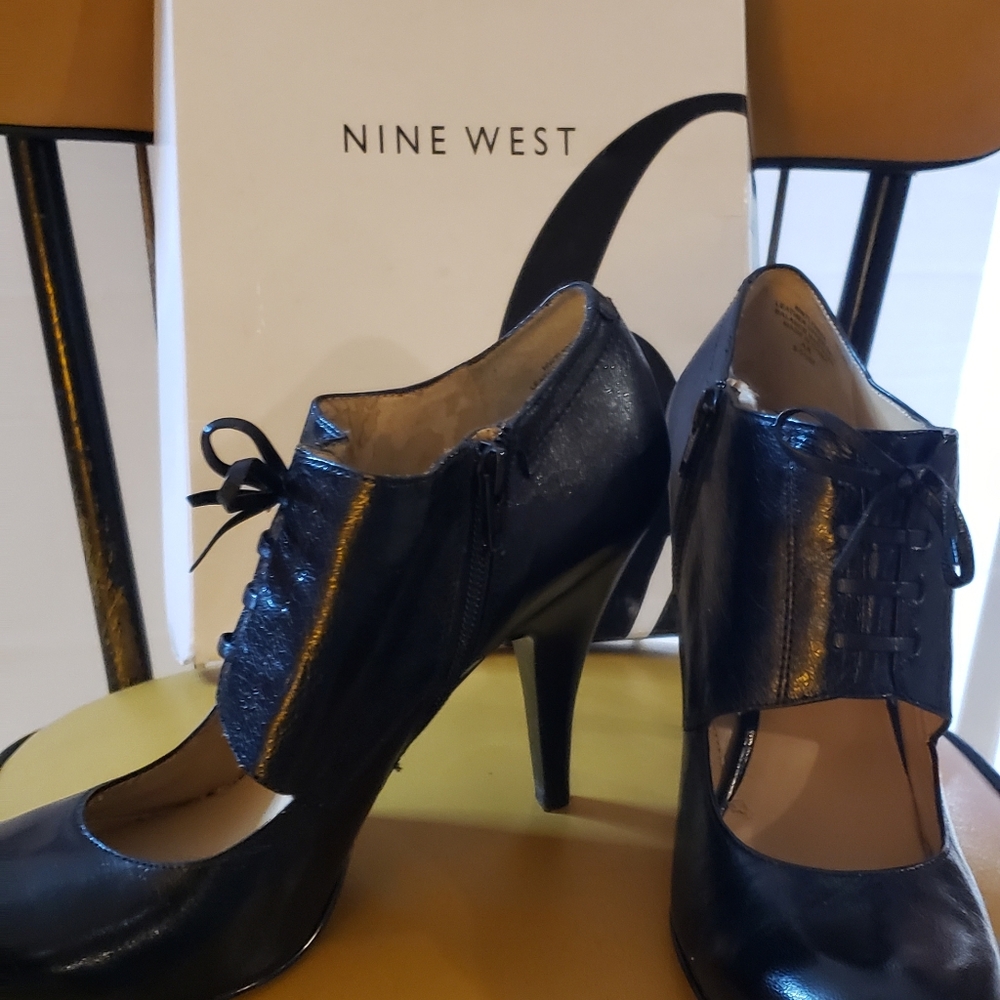 NINE WEST HEELS